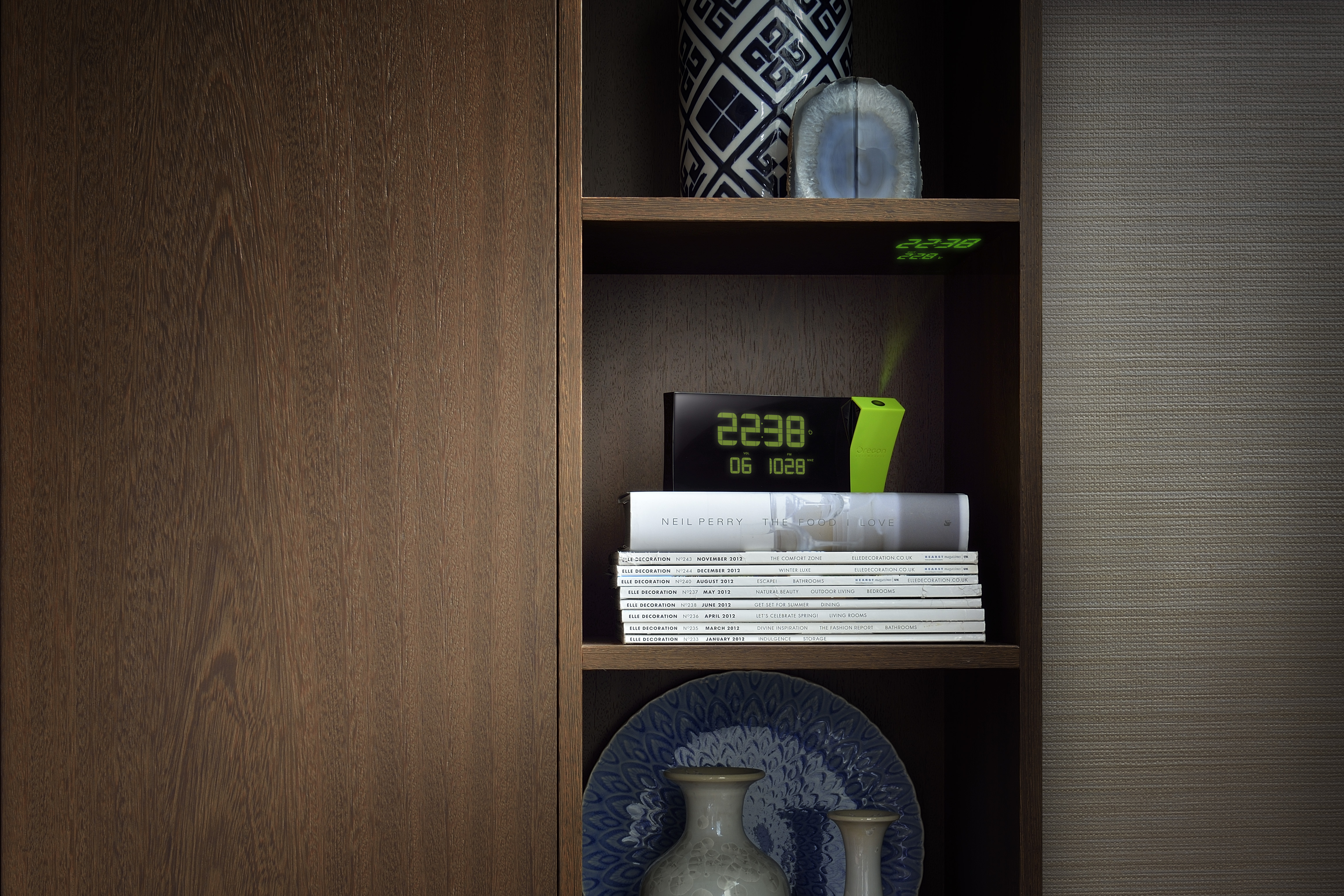 RRM222P_Green_lifestyle01.jpg